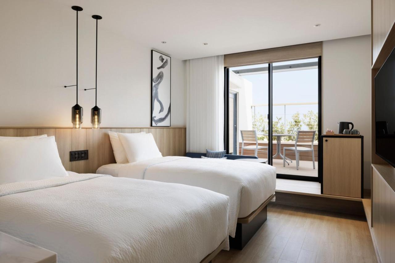 Fairfield By Marriott Hyogo Awaji Higashiura Hotel Kültér fotó